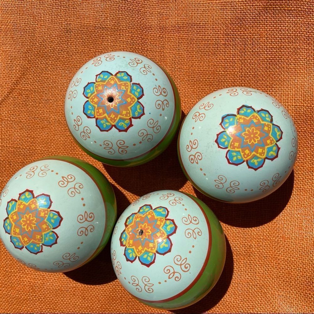 Vintage Set of 4 green carpet balls